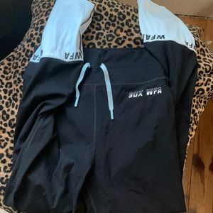 White fox x Sarah’s day leggings